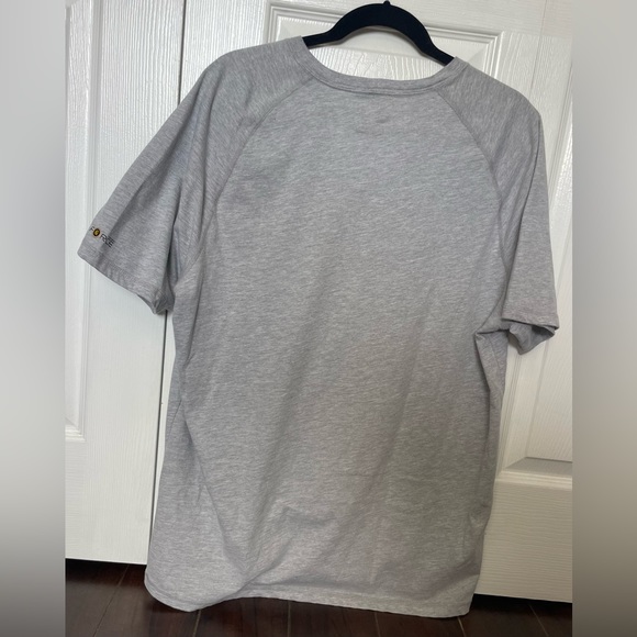 Men’s Carhartt Shirt - Picture 5 of 5